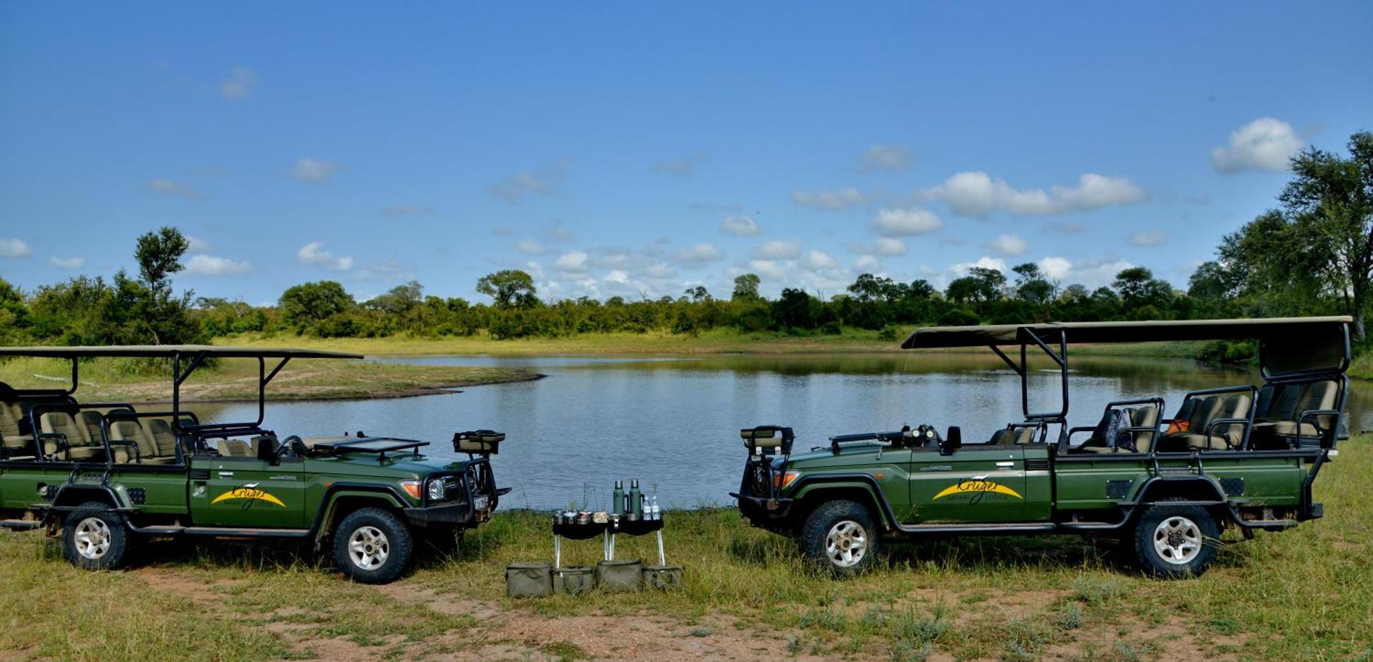 Kruger Safari Lodge マンイェレティ・ゲーム・リザーブ エクステリア 写真